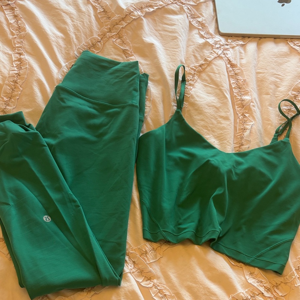 lululemon athletica Emerald Green Cropped Cami & High-Waist Leggings